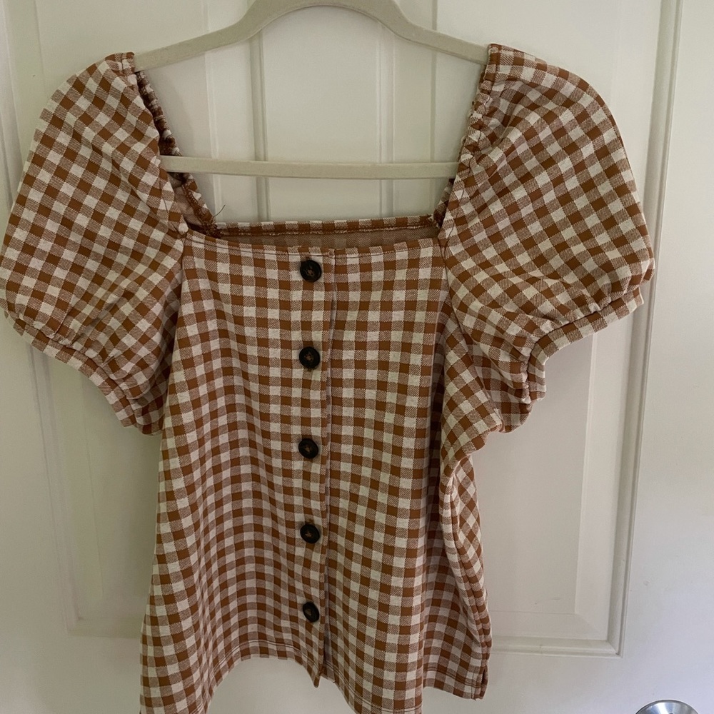 Madewell brown and white top